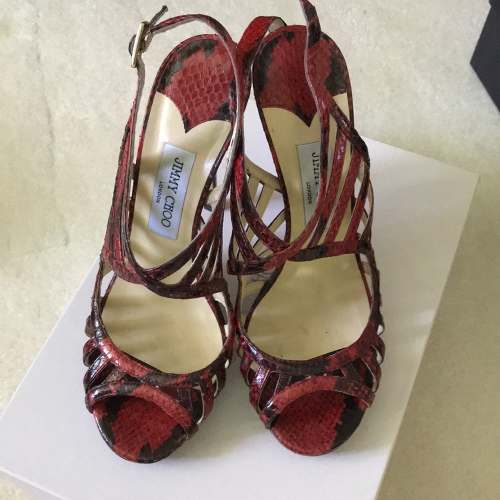 Great condition 6 inch heel